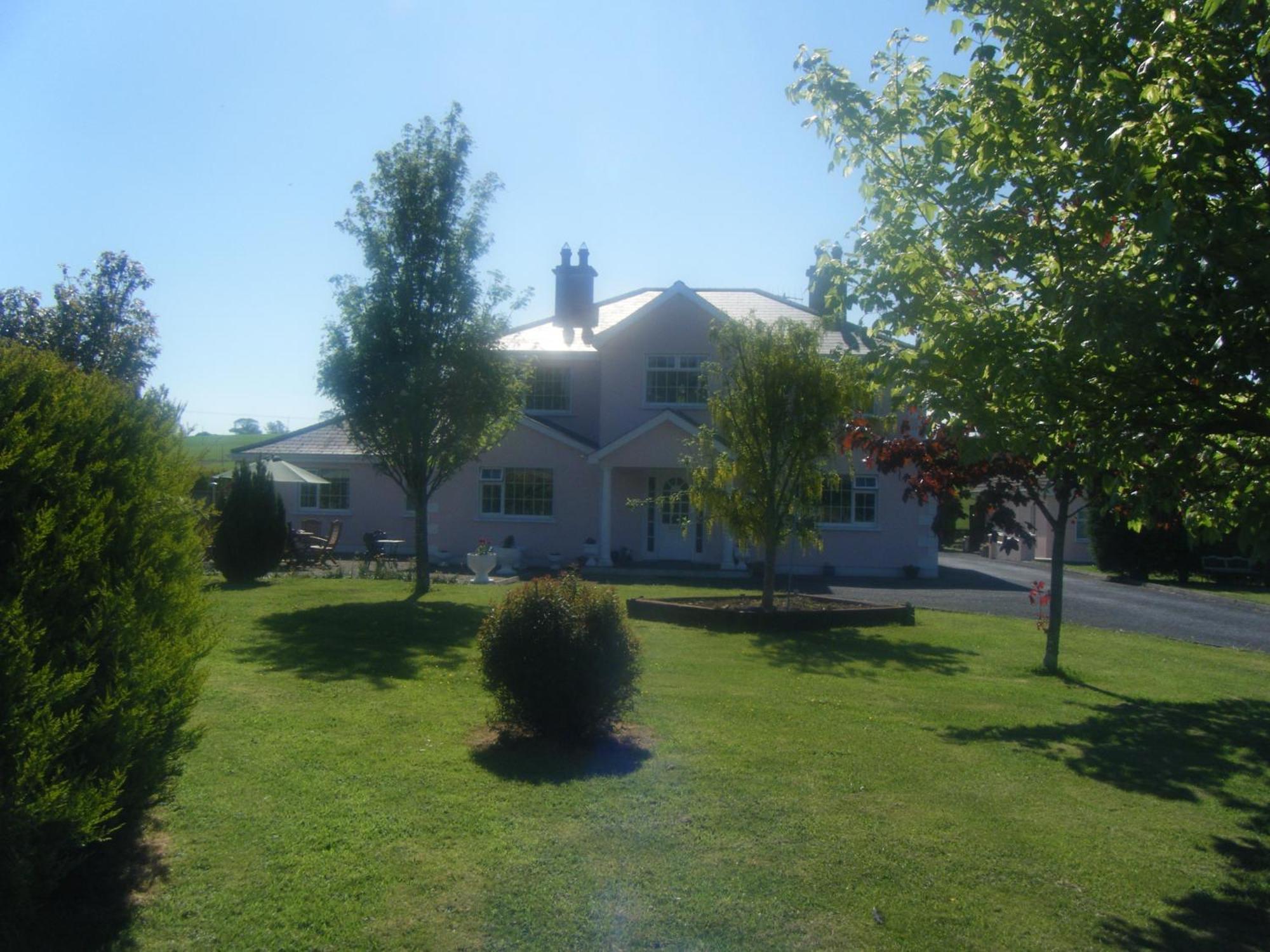 Tir Na Nog B&B Кашел Экстерьер фото