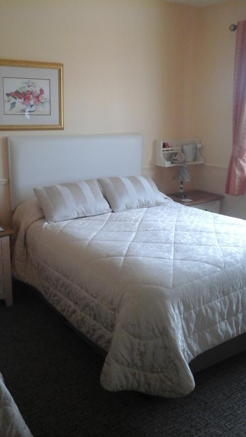 Tir Na Nog B&B Кашел Экстерьер фото